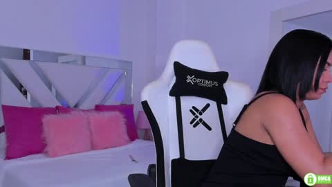 Snapshot of miss_megan__ chatting on 01/19/25, 08:30 online show from 01/19/25, 08:30