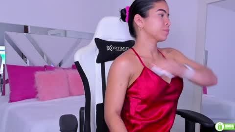 Snapshot of miss_megan__ chatting on 01/20/25, 04:45 online show from 01/20/25, 04:45