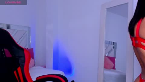 Snapshot of miss_megan__ chatting on 02/14/25, 12:03 online show from 02/14/25, 12:03