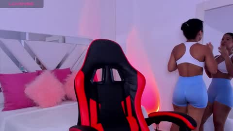 Snapshot of miss_megan__ chatting on 02/18/25, 12:28 online show from 02/18/25, 12:28