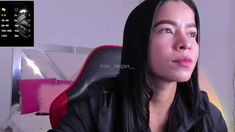 Snapshot of miss_megan__ chatting on 06/16/26, 01:03 online show from 06/16/26, 01:03
