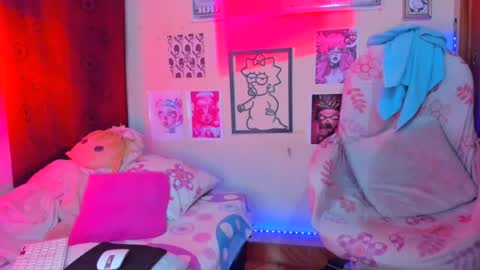 Snapshot of miss_meggaann chatting on 06/18/26, 07:07 MEGG online show from 06/18/26, 07:07