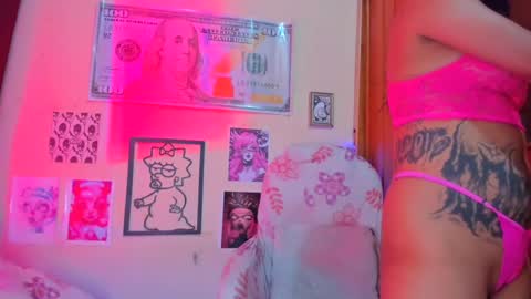 Snapshot of miss_meggaann chatting on 06/20/26, 05:49 MEGG online show from 06/20/26, 05:49
