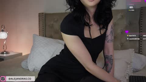 Alejandra online show from 01/27/25, 05:47