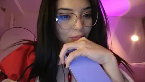 Alejandra online show from 09/21/25, 06:37