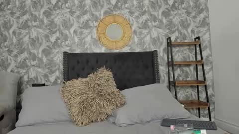 Snapshot of miss_mhelodi chatting on 09/20/25, 07:26 Melody online show from 09/20/25, 07:26