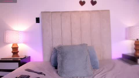 Snapshot of miss_milf_ chatting on 04/28/26, 08:25 miss_milf_ online show from 04/28/26, 08:25