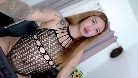 miss_mitchxx online show from 05/26/26, 07:26