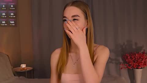 Nicole online show from 09/11/25, 01:06