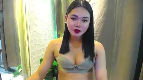 Snapshot of miss_precious_xx chatting on 03/20/26, 04:50 Precious online show from 03/20/26, 04:50