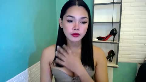 Snapshot of miss_precious_xx chatting on 04/11/26, 08:29 Precious online show from 04/11/26, 08:29