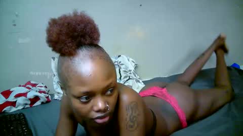 miss_pretty01 online show from 05/06/26, 12:41