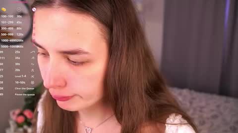 Snapshot of miss_quiz chatting on 11/09/25, 06:12 Leonor online show from 11/09/25, 06:12