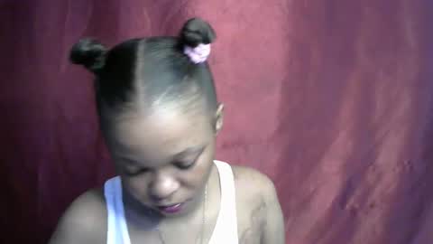 miss_rihanna2 online show from 09/17/25, 05:31