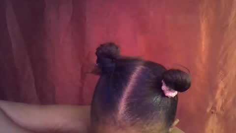 miss_rihanna2 online show from 10/26/25, 08:42