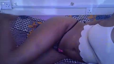 miss_rihanna2 online show from 01/15/26, 07:50