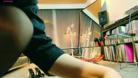 Snapshot of miss_satori_rose chatting on 04/22/26, 02:03 Satori Rose online show from 04/22/26, 02:03