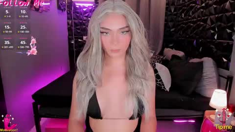 Snapshot of miss_scott_devil chatting on 04/22/26, 05:32 miss devil online show from 04/22/26, 05:32