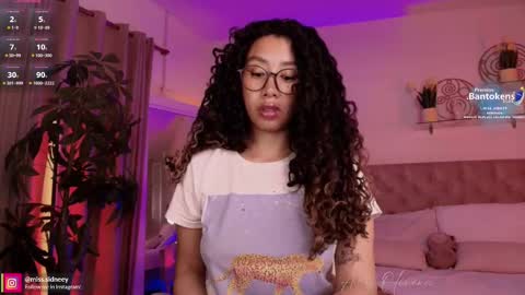 Amy Olivera online show from 10/01/25, 01:06