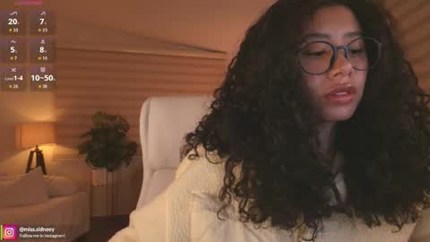 Snapshot of miss_sidney chatting on 05/21/26, 12:45 Amy Olivera online show from 05/21/26, 12:45