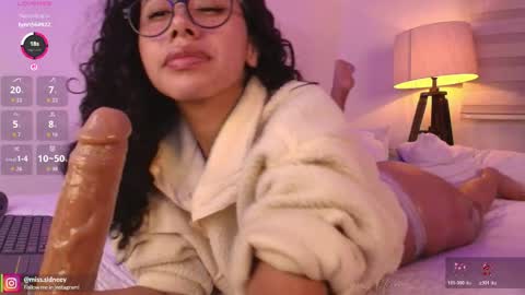 Snapshot of miss_sidney chatting on 05/29/26, 12:58 Amy Olivera online show from 05/29/26, 12:58