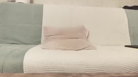 Snapshot of miss_smile_ chatting on 03/24/26, 11:37 Vikki online show from 03/24/26, 11:37