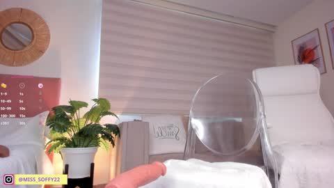 Snapshot of miss_soffy chatting on 01/10/25, 02:34 Sofia Alvarez online show from 01/10/25, 02:34