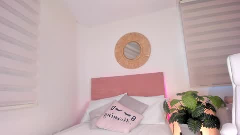 Snapshot of miss_soffy chatting on 01/17/25, 11:38 Sofia Alvarez online show from 01/17/25, 11:38