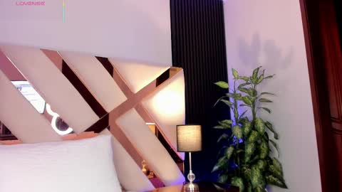 Snapshot of miss_soffy chatting on 03/06/25, 11:47 Sofia Alvarez online show from 03/06/25, 11:47