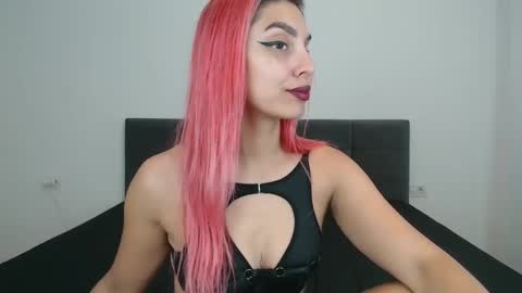 Miss Soniaa online show from 03/10/25, 04:03