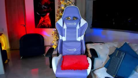 Snapshot of miss_sophie98 chatting on 01/08/26, 01:52 Sophie Cardenas ..... independent model online show from 01/08/26, 01:52