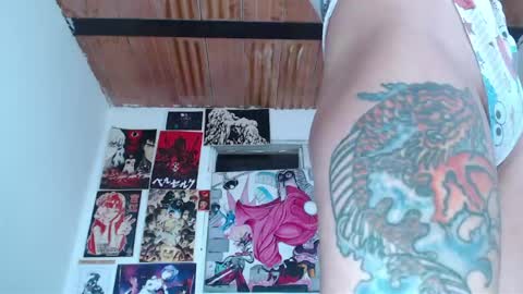 Snapshot of miss_spy chatting on 04/27/26, 05:55 Kortana 2.0 dont forget thumbs up and follow me on twitter online show from 04/27/26, 05:55