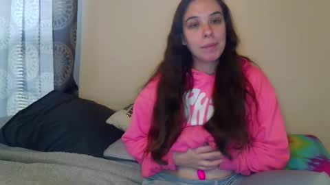 Bella online show from 11/24/25, 05:12