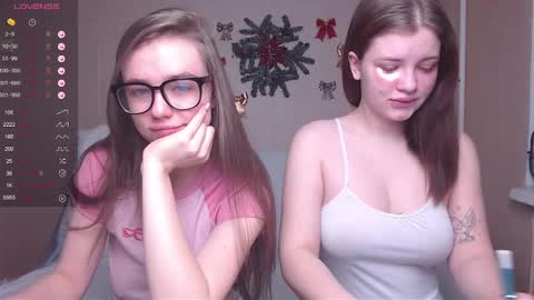 Snapshot of miss_sweetbb chatting on 12/27/24, 02:58 Bella online show from 12/27/24, 02:58