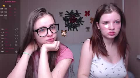 Snapshot of miss_sweetbb chatting on 01/12/25, 02:56 Bella online show from 01/12/25, 02:56