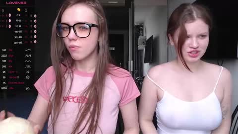 Snapshot of miss_sweetbb chatting on 01/28/25, 05:54 Bella online show from 01/28/25, 05:54