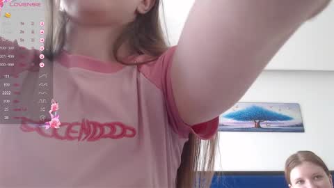 Snapshot of miss_sweetbb chatting on 02/17/25, 05:58 Bella online show from 02/17/25, 05:58