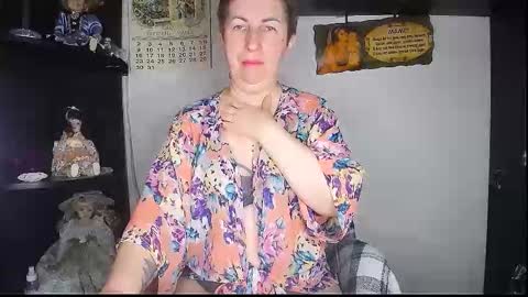 Snapshot of miss_tasha_kom chatting on 03/21/26, 04:28 miss_tasha_kom online show from 03/21/26, 04:28