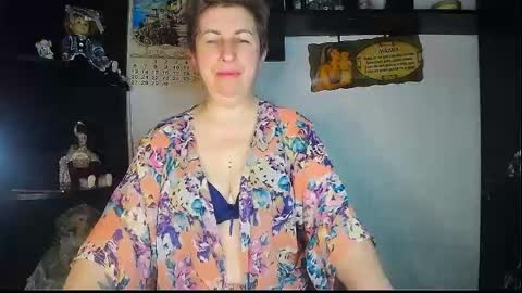 Snapshot of miss_tasha_kom chatting on 04/18/26, 04:38 miss_tasha_kom online show from 04/18/26, 04:38