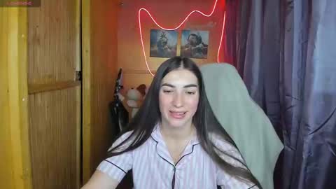 Snapshot of miss_tasy chatting on 02/18/25, 03:21 Melanie January 15th is my birthday there will be an interesting show online show from 02/18/25, 03:21