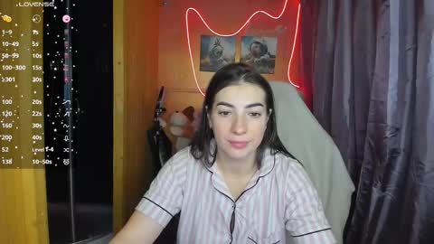 Snapshot of miss_tasy chatting on 03/04/25, 05:21 Melanie January 15th is my birthday there will be an interesting show online show from 03/04/25, 05:21