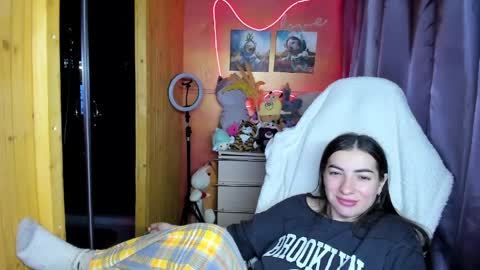 Snapshot of miss_tasy chatting on 04/16/26, 06:47 Melanie January 15th is my birthday there will be an interesting show online show from 04/16/26, 06:47