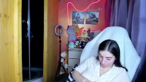 Snapshot of miss_tasy chatting on 04/24/26, 05:10 Melanie January 15th is my birthday there will be an interesting show online show from 04/24/26, 05:10