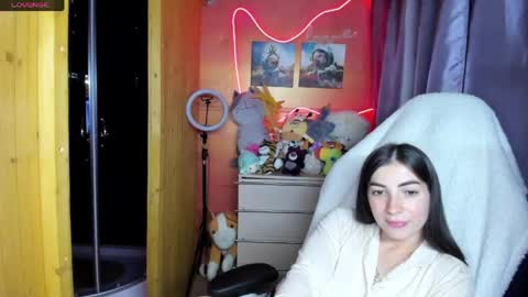 Snapshot of miss_tasy chatting on 05/18/26, 06:25 Melanie January 15th is my birthday there will be an interesting show online show from 05/18/26, 06:25