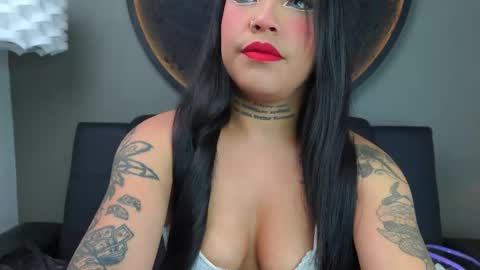 Vaiolette online show from 09/24/25, 11:02