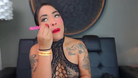 Vaiolette online show from 01/13/26, 11:04