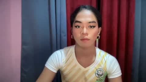 miss_veron_xoxo online show from 11/16/25, 07:30