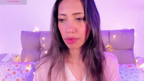 Miss Veronica online show from 02/04/25, 06:27