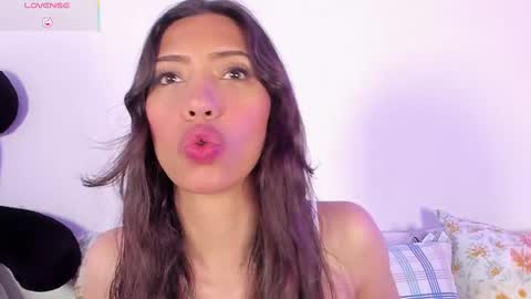 Miss Veronica online show from 03/06/25, 12:19