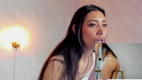 Snapshot of miss_veronicaa chatting on 12/06/24, 11:44 Veronica summer 7AM to 1500 PM hour GMT-5 online show from 12/06/24, 11:44